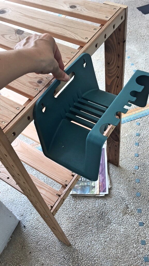 garden hose hanger
